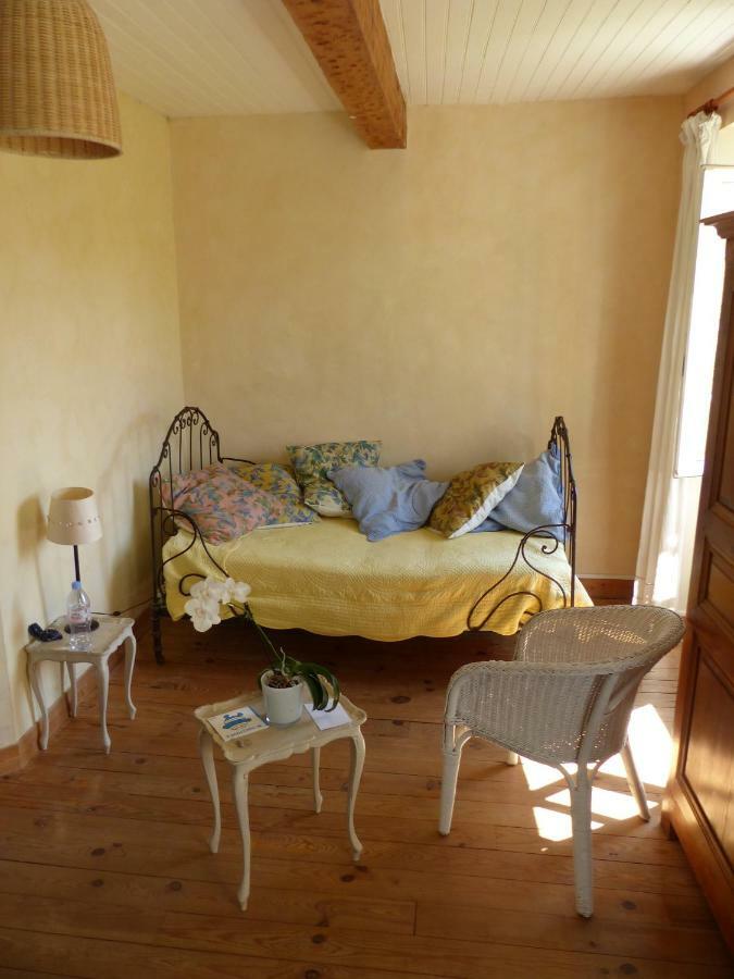 Soleil Et Ombre Hotel Villedieu  Екстериор снимка